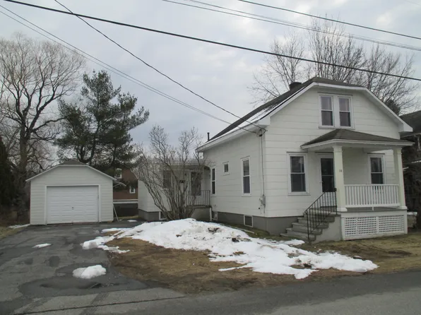 14 Stewart Street, Lewiston, ME 04240