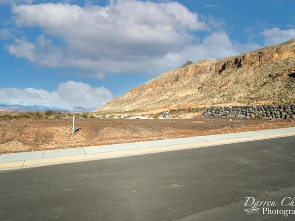 888 Rock View Dr, Hurricane, UT 84737