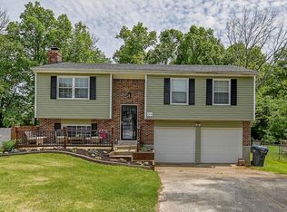 9910 Janet Lee Ct, Louisville, KY 40291