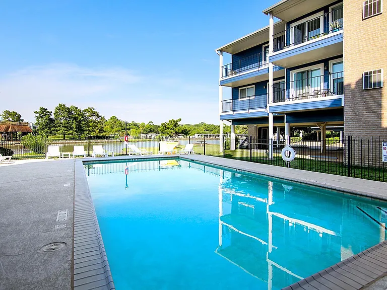 18511 Egret Bay Blvd #606 — Photo 25