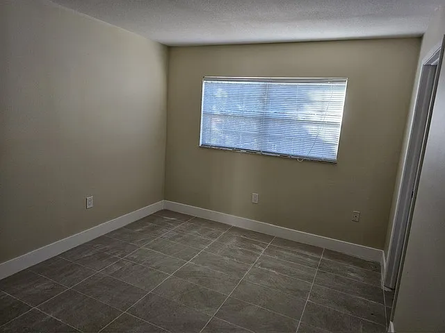 4060 Sail Dr — Photo 16