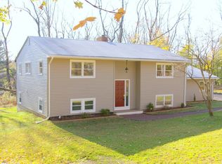 1942 Washington Valley Rd, Martinsville, NJ 08836