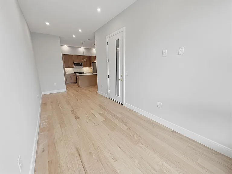 29 Clinton Ave #2 — Photo 28
