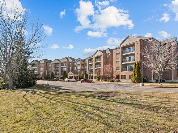 2nd image of 2116 Country Club Dr #9