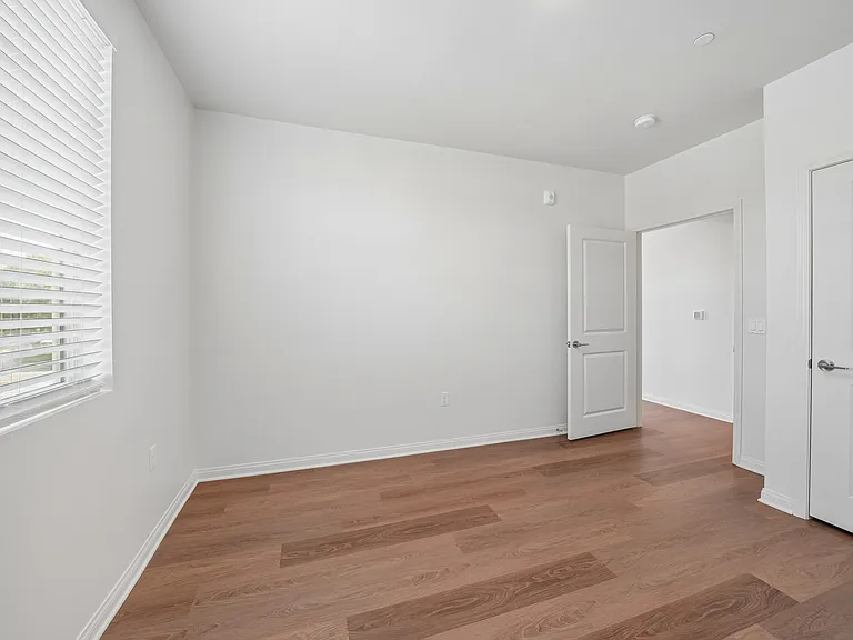 Gallery Park Apartments — Photo 22
