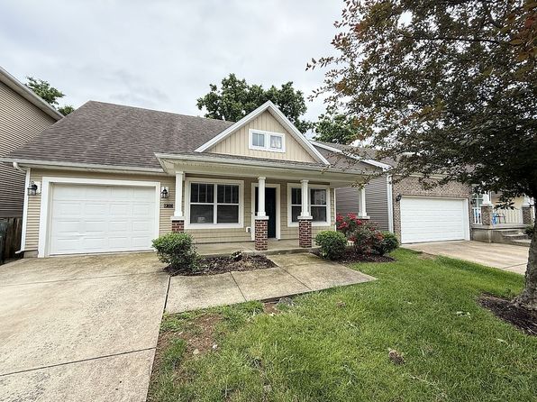 401 White Oak Trce
