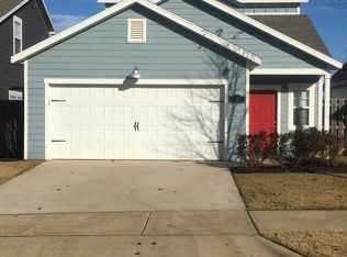 2600 SW Arbor Rd, Bentonville, AR 72712