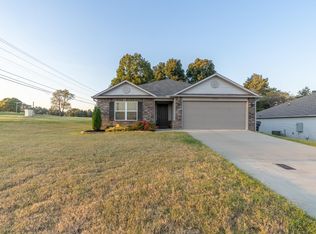 4000 Willow Ridge Dr, Jonesboro, AR 72401