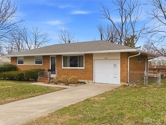 3rd image of 5799 Bayside Dr