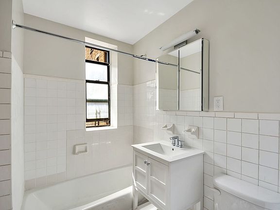 5th image of 235 Naples Ter APT 1C