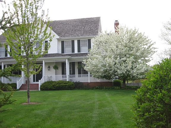3rd image of 1125 Anderson Dr