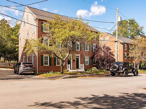3rd image of 417-3 Second Street #3
