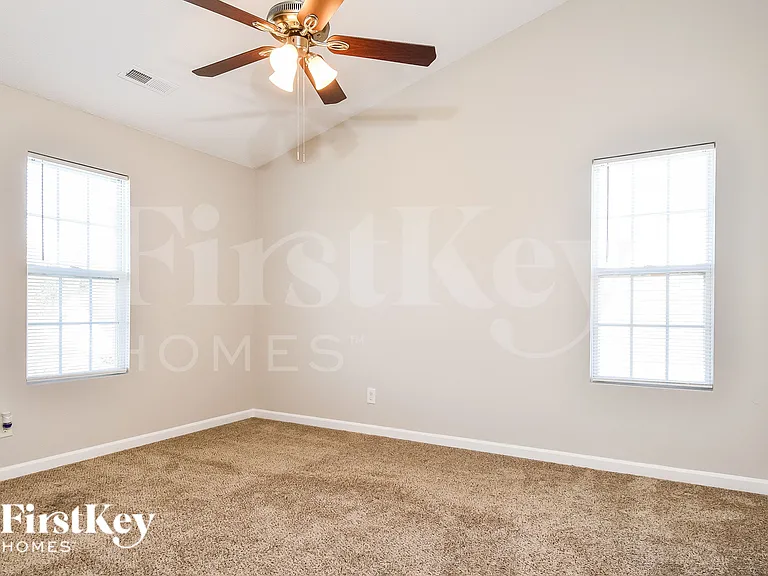 3978 Park Springs Dr — Photo 8