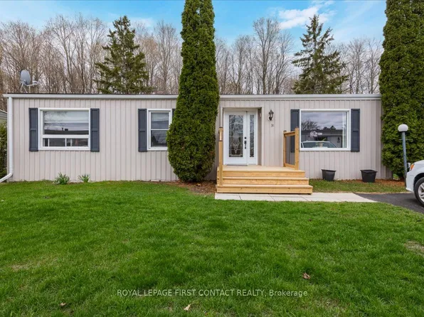 31 Corner Brook Trl, Innisfil, ON L9S 1P5