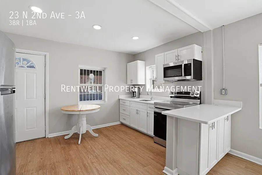 Building Photo - 23 N 2nd Ave #3A