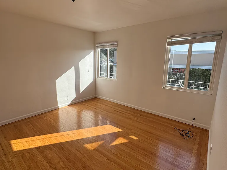111 Fowler Ave #3 — Photo 6