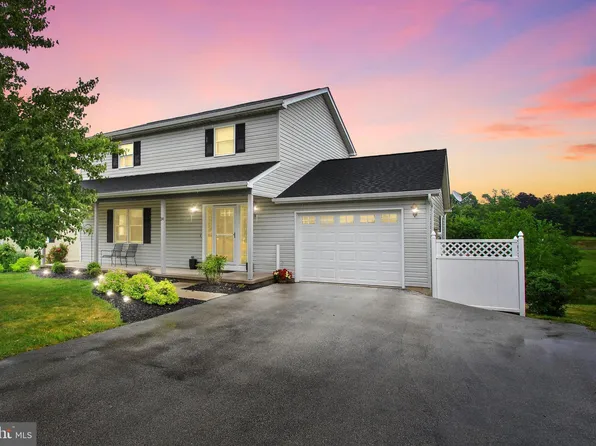 14 Hillcrest Dr, Biglerville, PA 17307