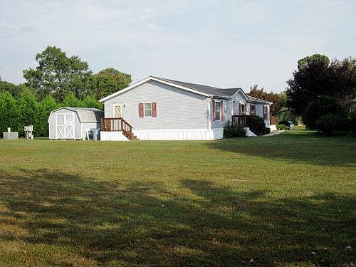 2nd image of 33439 Hartford Ct