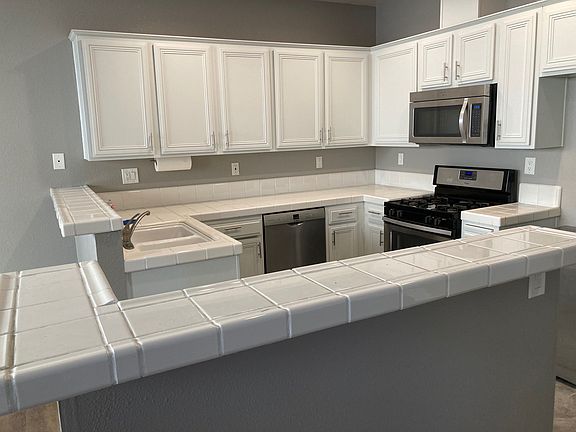 4th image of 5512 Jade Creek Way