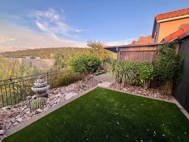 1715 E Deer Shadow Ln — Photo 31