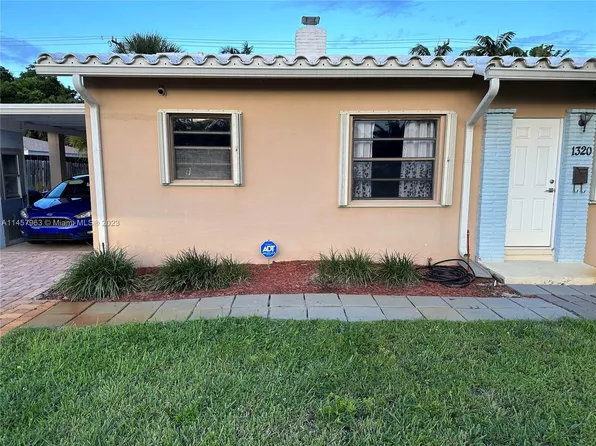 1320 NE 16th Ave, Fort Lauderdale, FL 33304