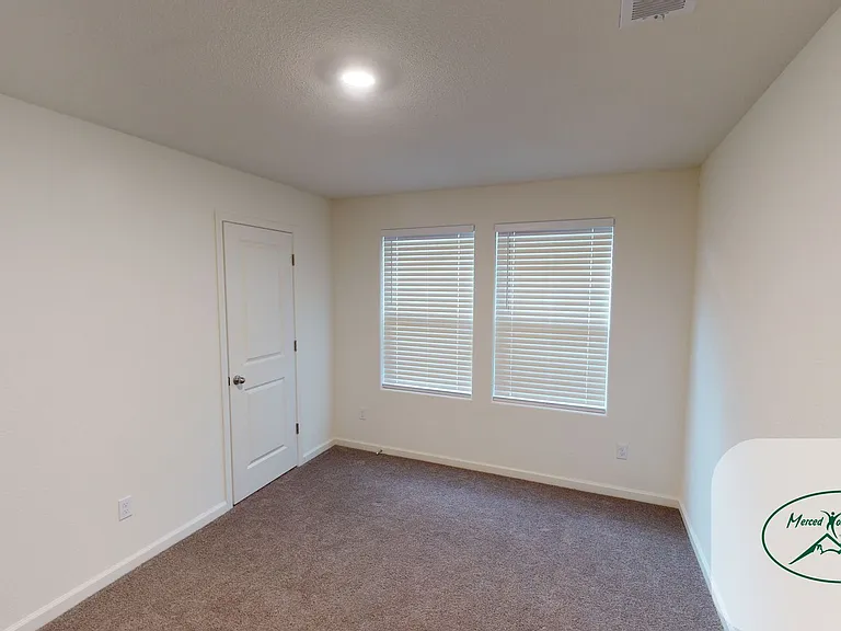 218 Shafer Ave — Photo 11