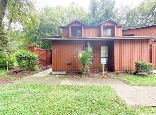 905 SW 57th Dr, Gainesville, FL 32607