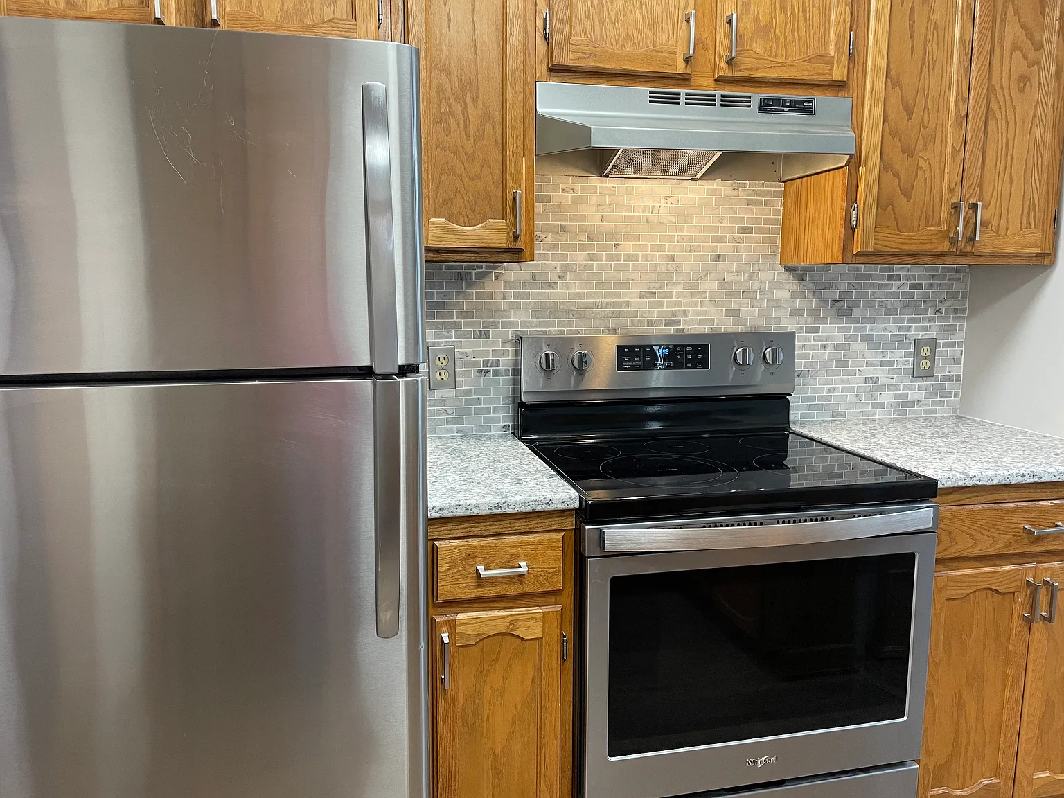 2 bed, 1000 sqft, $1,475 — Photo 4