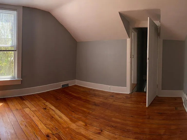 1012 W Colfax Ave — Photo 16