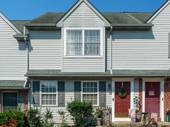 205 Quaking Aspen Ln, Marietta, PA 17547