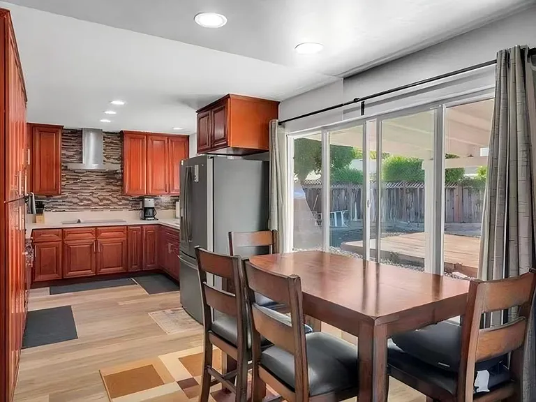 1181 Muriel Ct — Photo 10