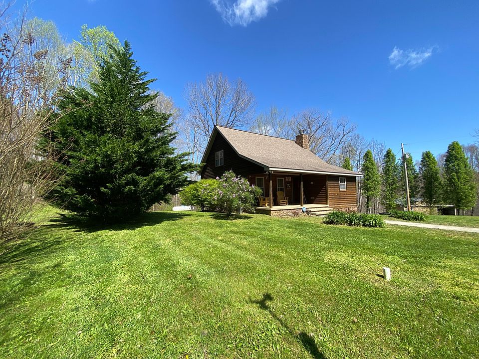 1st image of 410 Kettle Creek Rd