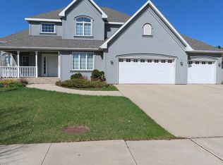 1600 S 38th St, Grand Forks, ND 58201