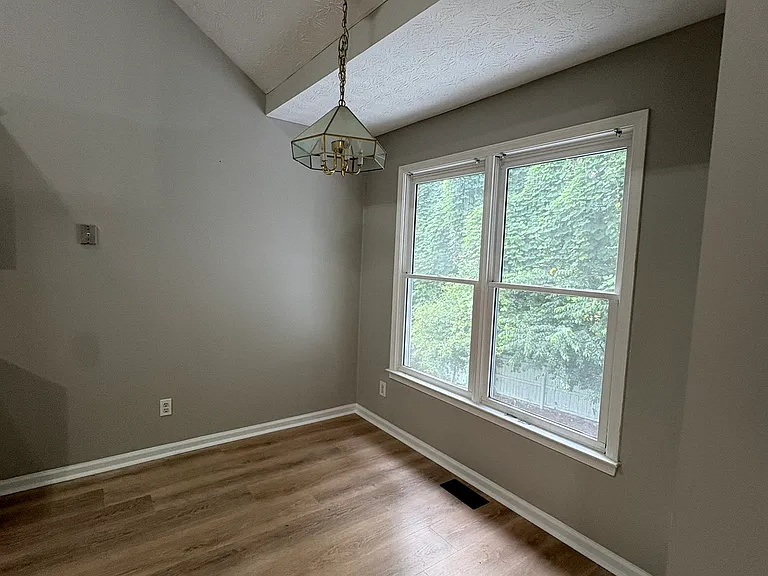 2700 Fort Daniels Dr — Photo 44