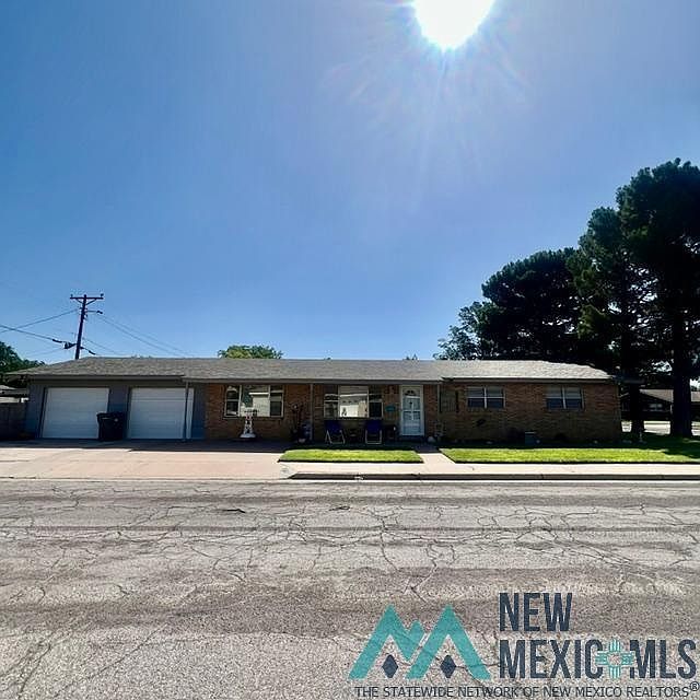 1st image of 1700 N Cielo Dr