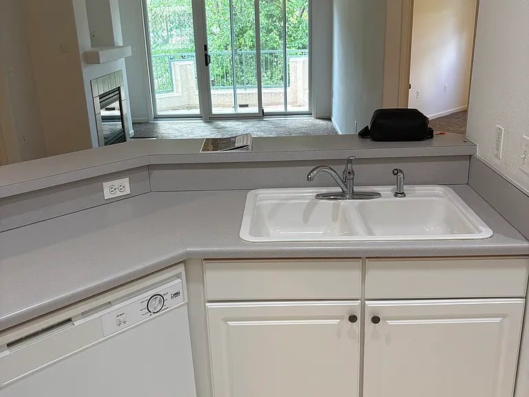 550 Mohawk Dr — Photo 11