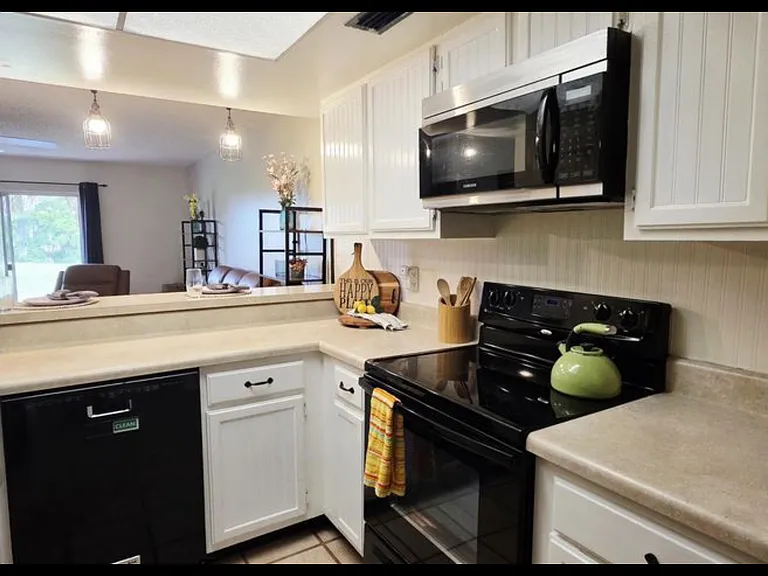 2952 Finsterwald Dr #1 — Photo 3