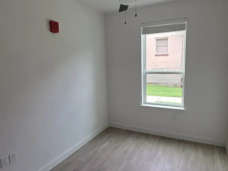 Memorial Apartments — Photo 19