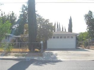 2401 Castro Ln, Bakersfield, CA 93304