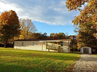 621 Kent Rd, Wirtz, VA 24184