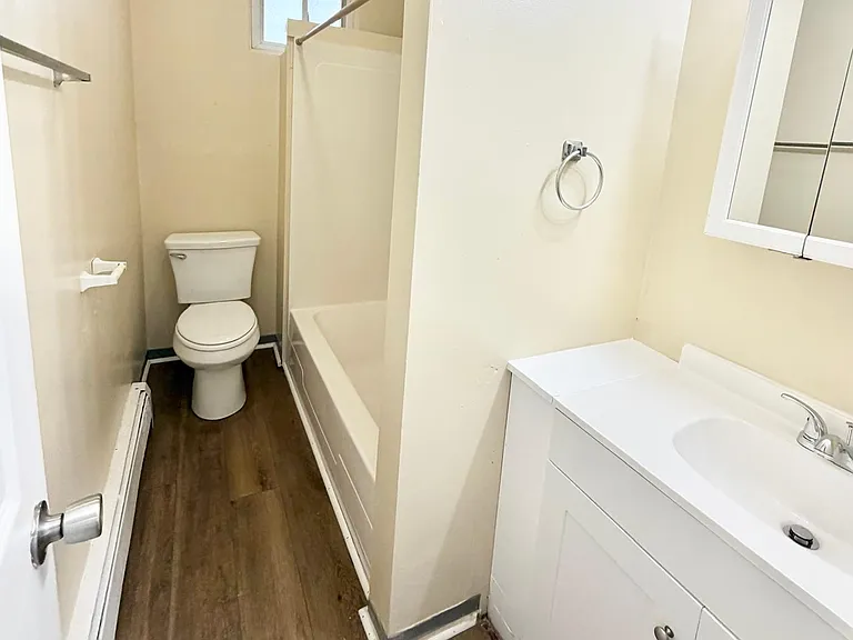 33 Carmel St #1 — Photo 3