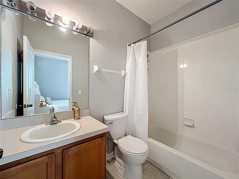 3309 Wilshire Way Rd #3 — Photo 22