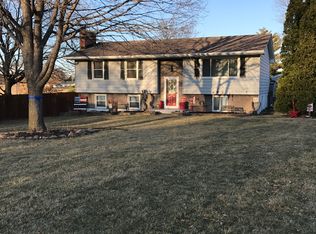 515 Parkview Ln, Carlisle, IA 50047