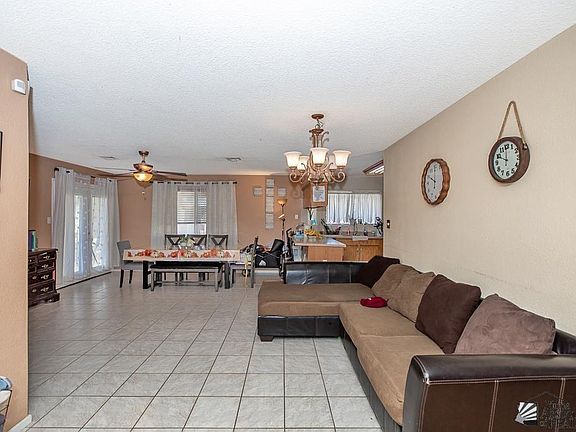 4th image of 2097 W Del Sol Ln