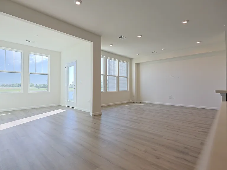 2287 Ryegrass Ln — Photo 27