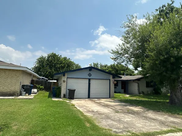 2114 Fort Donelson Dr, San Antonio, TX 78245