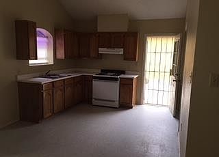 2nd image of 409 Prescott Loop
