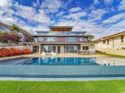 878 Puuikena Dr, Honolulu, HI, 96821