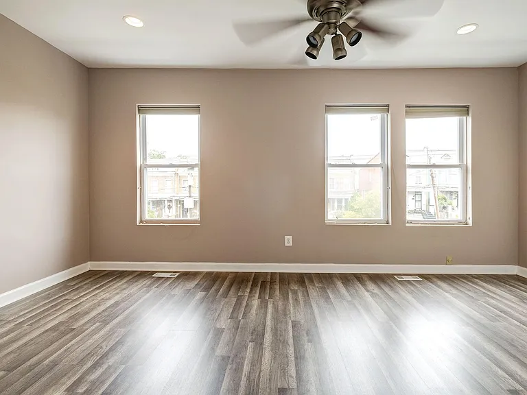450 Randolph St NW — Photo 17