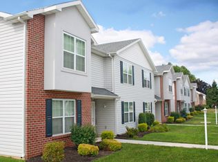 477 W Walnut St, Hanover, PA 17331